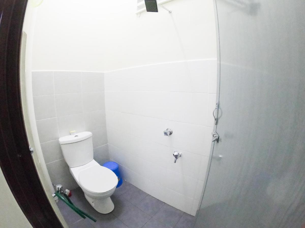 Ayna Homestay 5 Minutes To Marang Jetty Exterior foto